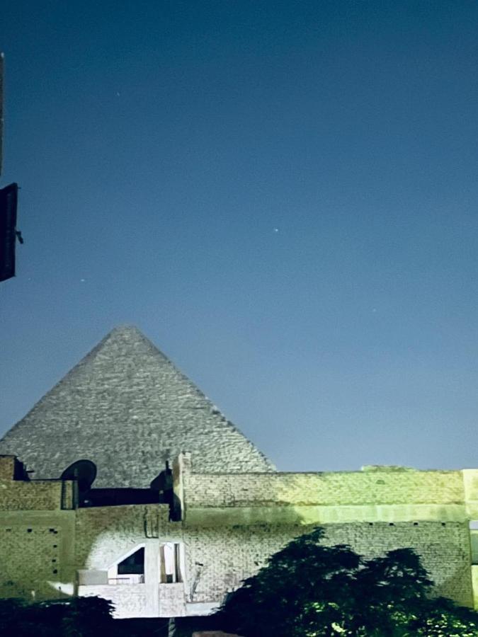 Momen Pyramids Inn Kafrat al Jabal Luaran gambar