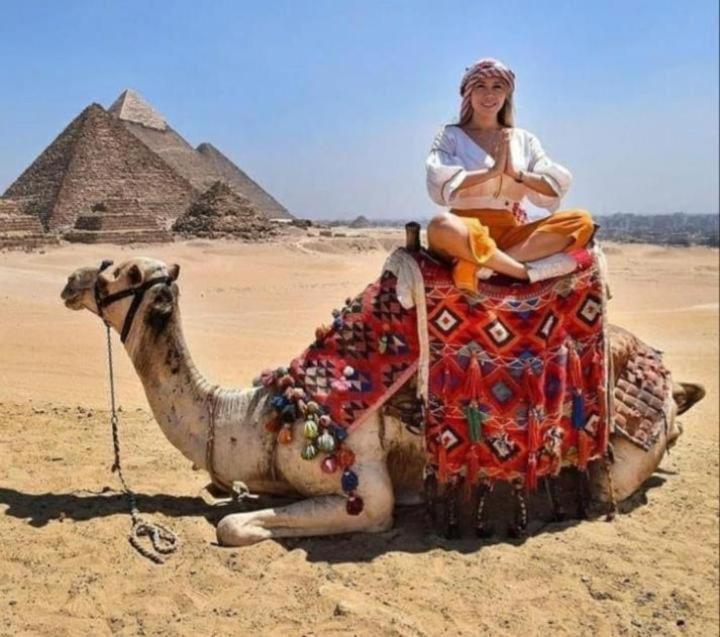 Momen Pyramids Inn Kafrat al Jabal Luaran gambar